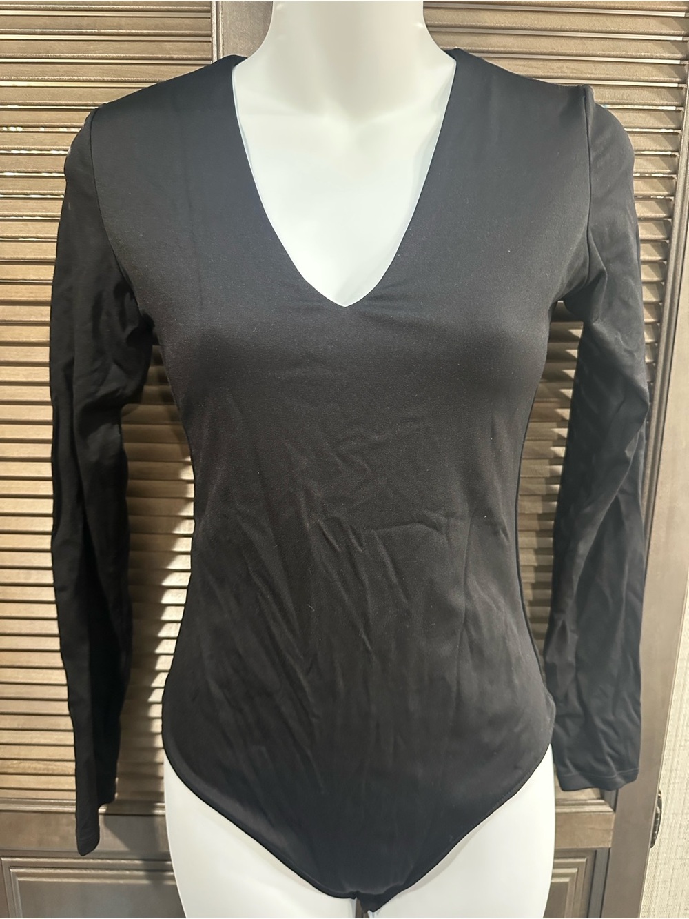 Amazon Black V-Neck Long Sleeve Bodysuit